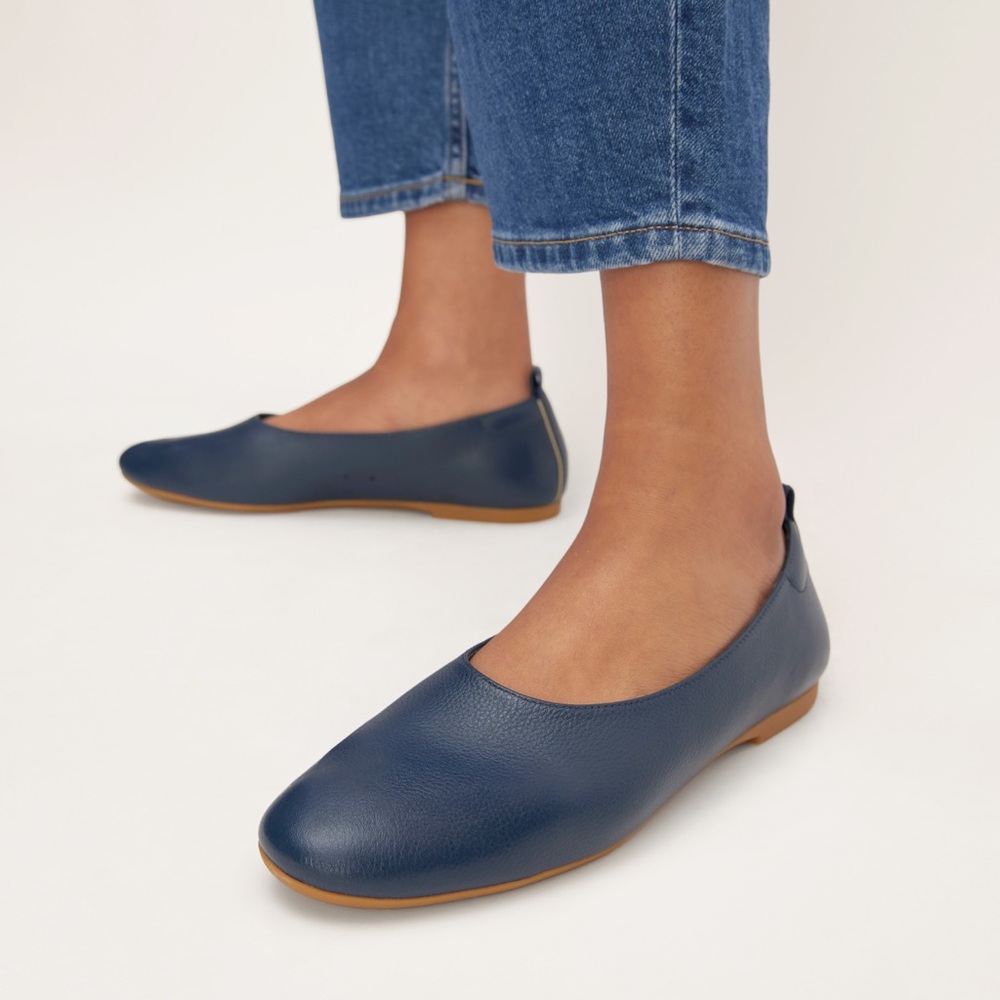 Everlane Women's Blue Leather Flats
